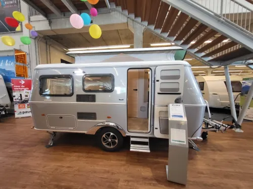 Eriba Touring 530 Silver Edition, komplett Bild: 1