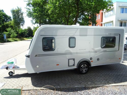 Eriba Novaline 442 example caravan photo: 17