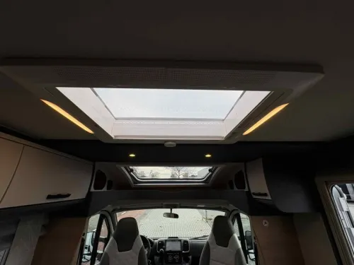 Knaus L!ve Ti 650 MEG Platium Selection Foto: 14