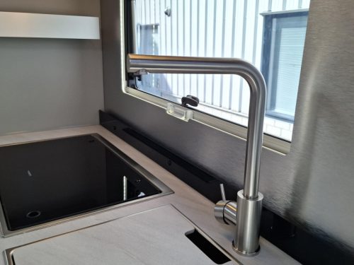 Adria Compact Supreme 2027 FULL Option Black ed  Foto: 15