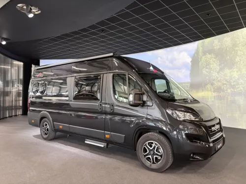 Malibu Van Comfort 640 LE 9tr automatic / single beds photo: 1