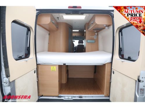 Adria Twin 2.3 M. Jet Querbett Mittelk&uuml;che L&auml;ngssitzgruppe Klima Klimaanlage Foto: 8