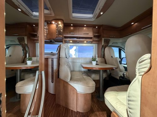 Carthago Chic C-Line T 5.0 QB French bed 5.0 180hp photo: 8