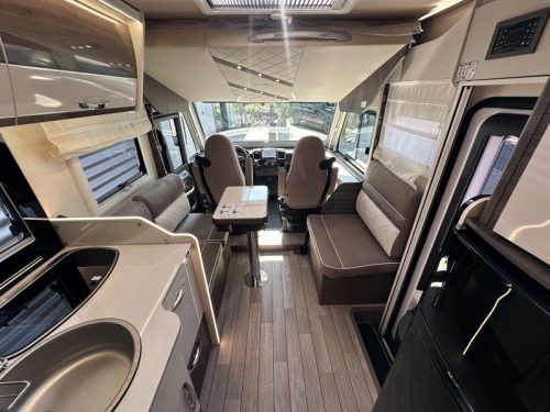 McLouis Nevis 881 NIEUW Queensbed 140pk  foto: 13