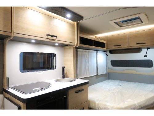 Weinsberg CaraOne Edition HOT 450 FU MOVER+CASSETTEL.+FIETSEND foto: 8