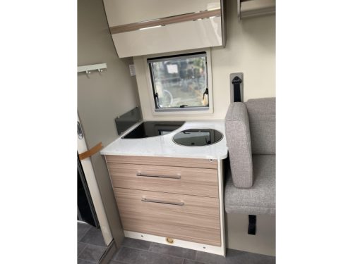 Ahorn Camp 640 Low mileage photo: 16