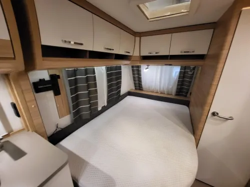 Dethleffs Camper 450 FR Rangierhilfe, Zelt, Markise  Foto: 11