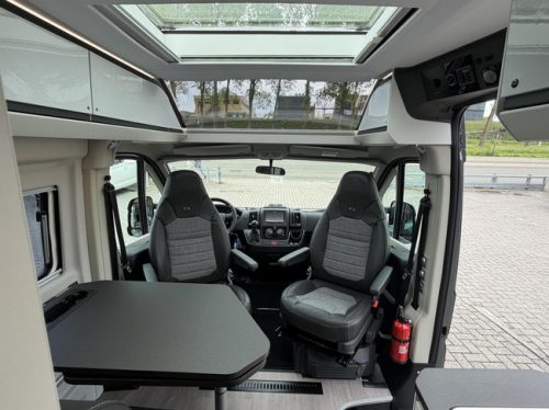 Adria Twin Supreme 640 SGX Pop-top roof Awning 4896KM !!!! photo: 13