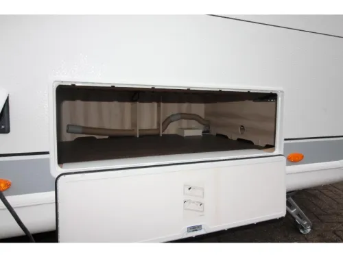 Hobby De Luxe 460 UFE Franz&ouml;sisches Bett & Rundsitzgruppe! Foto: 22
