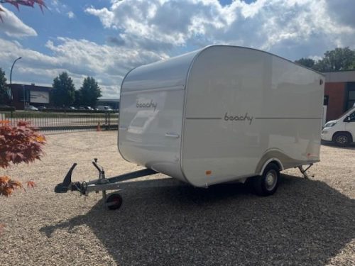 Hobby Beachy 420 special unique caravan photo: 3