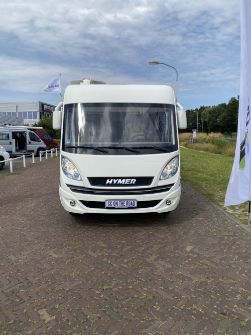 Hymer B 678 PL AUTOMATIK 3 Liter Diesel mit 177 PS, L&auml;ngsbetten & Hubbett Bj. 2016. Centrum On the Road am Noorderringweg 4 in Marum. Foto: 28