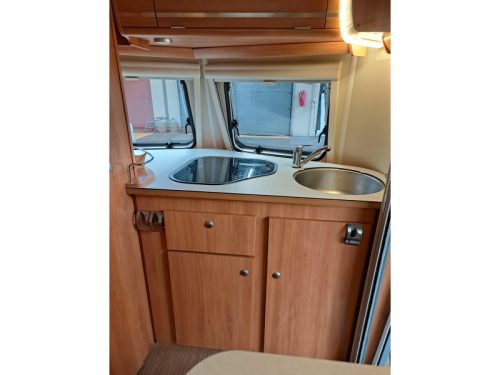 Eriba Triton 420 Touring photo: 10