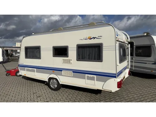 Hobby De luxe Easy 460 UFE franz&ouml;sisches Bett Rundsitzgruppe Toilette Foto: 13