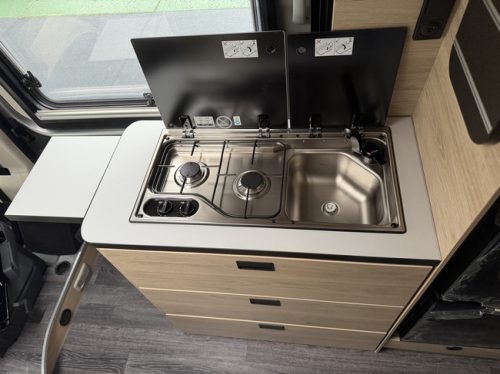 Weinsberg CARABUS 630 ME EDITION [FIRE] Foto: 21