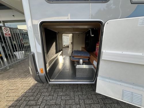 Hymer B630 STARLINE AUTOMAAT DWARSBED+HEFBED BEARLOCK MAXFAN Foto: 23
