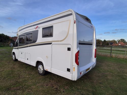 Malibu Compact AUTOMATIC 130HP 1st owner NW photo: 7