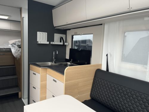 Adria Coral Axess 650 DL Benelux Edition Foto: 11