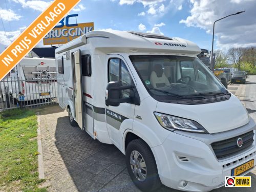 Adria Coral S 650 SF Cama francesa foto: 0
