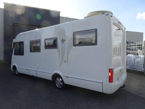 Niesmann Bischoff Arto 69L photo: 1