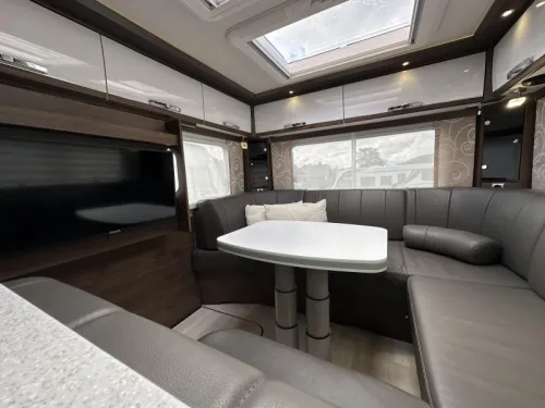 Frankia Platin I 8400 PLUS Mercedes Round sofa 190HP photo: 7