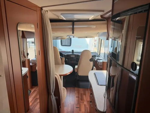 Hymer B 578 Markise/Einzelbetten Foto: 3