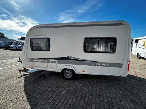 Hobby De Luxe 440 SF incl. Mover, nw matrassen photo: 4