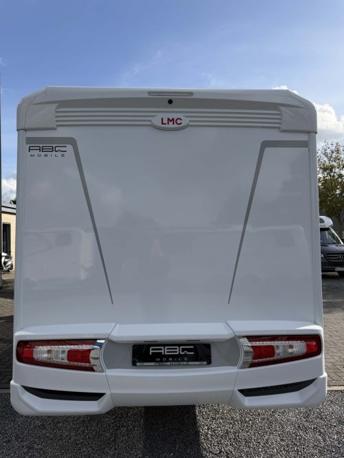 LMC Cruiser V646 photo: 6