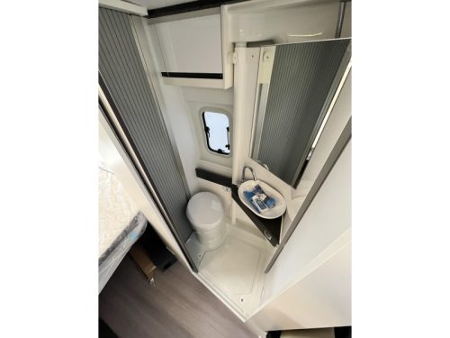 Adria Twin Supreme 600 SPB Automaat photo: 14