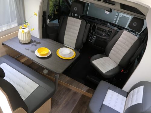 Sunlight Adventure Edition T 680 ENKELE BEDDEN AUTOM Foto: 1