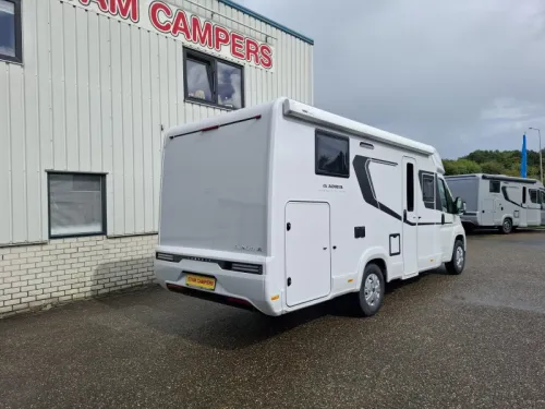 Adria Compact Select DL '27 Aut Markise Gro&szlig;er K&uuml;hlschrank Foto: 2