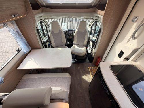 Carado T 337 Lengtebedden Fiat TV  foto: 11