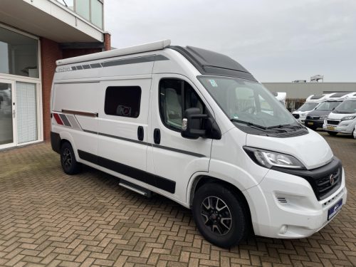 LMC Innovan 600 photo: 4