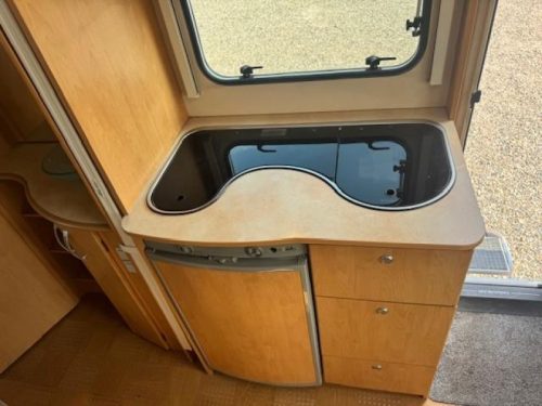 Caravelair Ambiance Style 420 mover awning bike rack photo: 13