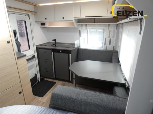 Fendt Apero Activ 390 FH Model 2026, upholstered Pino photo: 14