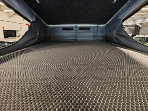 SpaceCamper Classic+ Ford Active 2.5 PHEV 233HP (VW California alternative) photo: 22