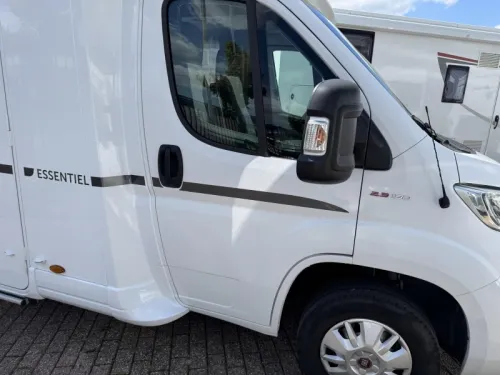 Pilote Essentiel P 700 single beds & cruise  photo: 28
