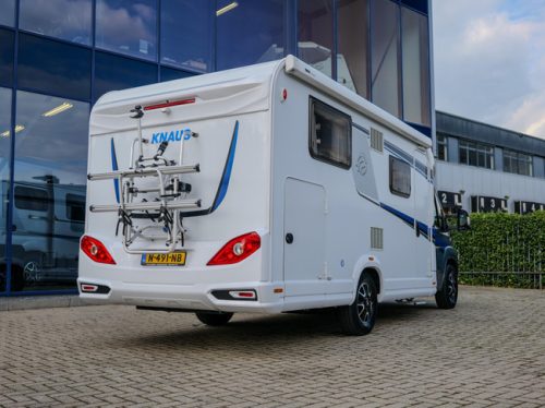 Knaus Sky TI 650 MEG L&Auml;NGSBETTEN XXL GARAGE! Foto: 3
