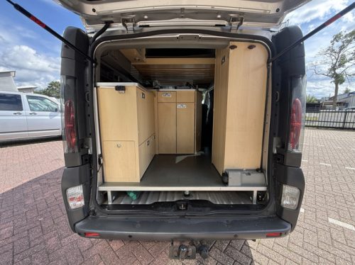 P&ouml;ssl weinsberg X-cursion 505 pop-top roof 135 hp van conversion air conditioning 4 berths towbar kitchen webasto auxiliary heater bike rack photo: 5