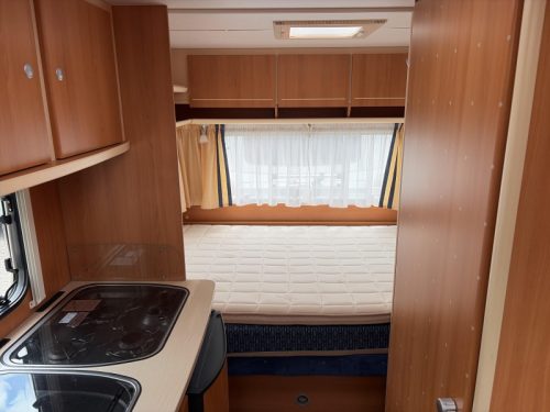 Dethleffs Summer Edition 430 DB Mover/Awning/Bike rack photo: 2