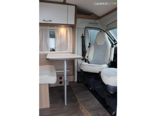 Carado V337 140hp | Roof air conditioning | Single beds | Lithium | Awning | Compact Model | Bike rack | Multimedia system | LED TV | Awning | photo: 6