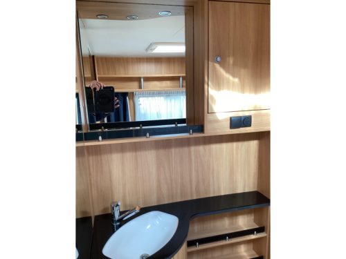 Avanc&eacute; Dethleffs Camper 450 DB foto: 8