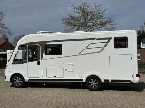 Hymer B 588 DL, only 15249 km! photo: 18