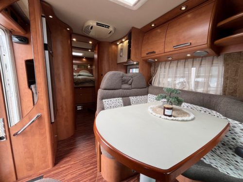 Carthago C-tourer T150 2x Ac Queensbed 150 Pk Zonnepaneel CarPlay Luchtv. Foto: 17