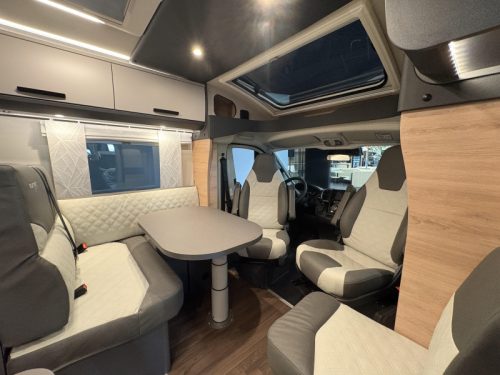 Knaus L!ve Ti 650 MEG Platinum / niedrige Betten Foto: 7