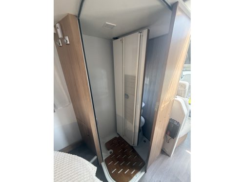 Adria CORAL 600 SC 164 hp euro 6 very compact camper queen bed panoramic roof electric bike rack tv 2x solar panel Remis pleated Maxxfan Navi camera leather fly screen door photo: 21