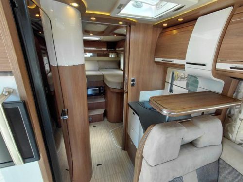Carthago C-Compactline 144 LE - LENGTEBEDDEN - AUTOMAAT foto: 7