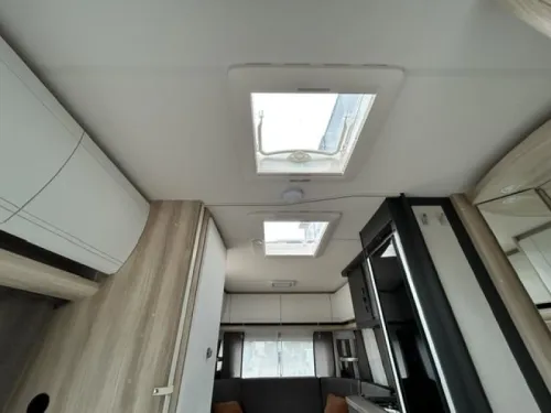 Hobby De Luxe 460 UFE Neu 2026 Foto: 13