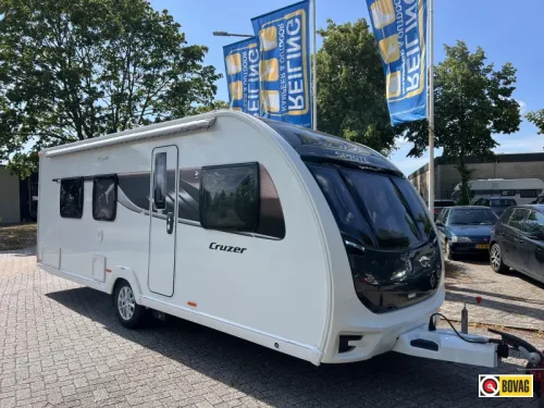 Sprite Cruzer 520 SR Mover Bag awning Queen bed photo: 0