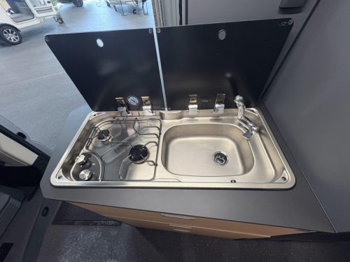 Adria Twin 640 SLB 60 Years / 180pk Automatik Foto: 12