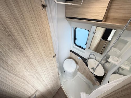 Adria Twin Plus 600 Solar / 2 year warranty / BARGAIN! photo: 9